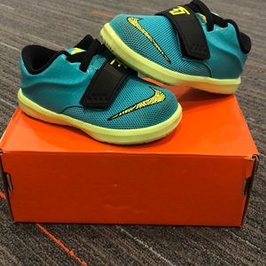 Nike KD VII Sneakers